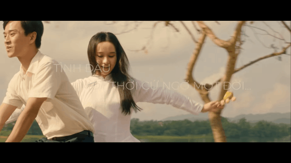 Trúc Anh Mắt biếc còn gây thương nhớ bởi suối tóc dài, hóa ra bí quyết chỉ là gội đầu với Vitamin B1-1