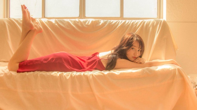 Trúc Anh Mắt biếc và những lần mặc gợi cảm-15