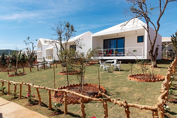 Lý Nhã Kỳ chính thức khoe toàn cảnh resort triệu đô như một thiên đường tại Đà Lạt-3