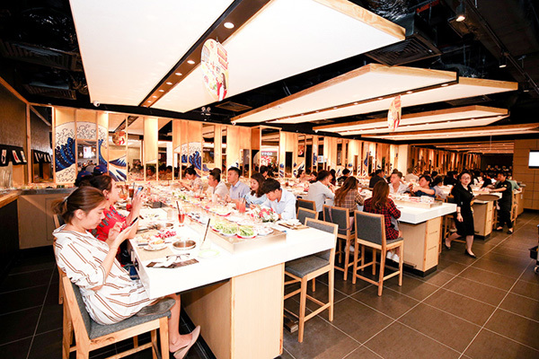 Vincom đồng loạt khai trương 3 TTTM mới dịp Giáng sinh-6