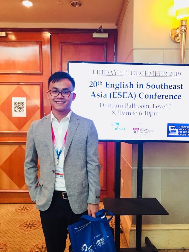 Anh chàng du học sinh tổng kết thập kỷ với profile đỉnh cao: 1 ngôi nhà, 3 công việc, 3 học bổng, 1 cuốn sách, 1 người thương, 1 bằng Thạc sĩ...-4