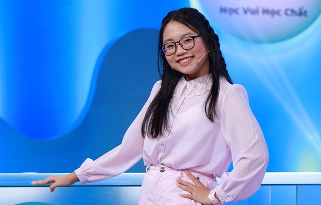 Phương Mỹ Chi lần đầu chia sẻ áp lực phía sau sự nổi tiếng: Bỏ học đi diễn, bị mẹ bào mòn, chẳng có không gian vui chơi giải trí như bạn bè cùng trang lứa-2