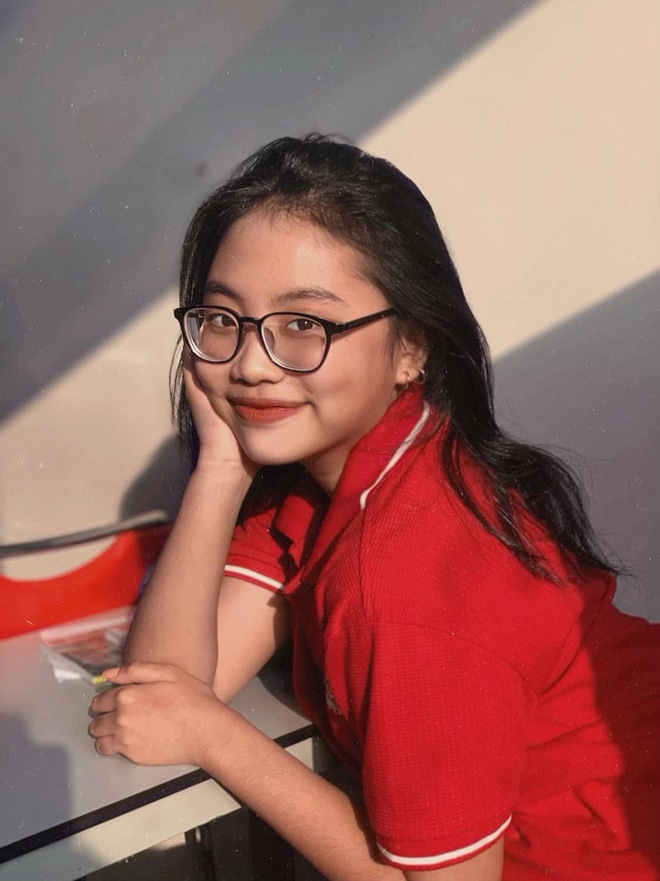 Phương Mỹ Chi lần đầu chia sẻ áp lực phía sau sự nổi tiếng: Bỏ học đi diễn, bị mẹ bào mòn, chẳng có không gian vui chơi giải trí như bạn bè cùng trang lứa-11