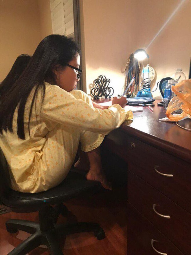 Phương Mỹ Chi lần đầu chia sẻ áp lực phía sau sự nổi tiếng: Bỏ học đi diễn, bị mẹ bào mòn, chẳng có không gian vui chơi giải trí như bạn bè cùng trang lứa-13