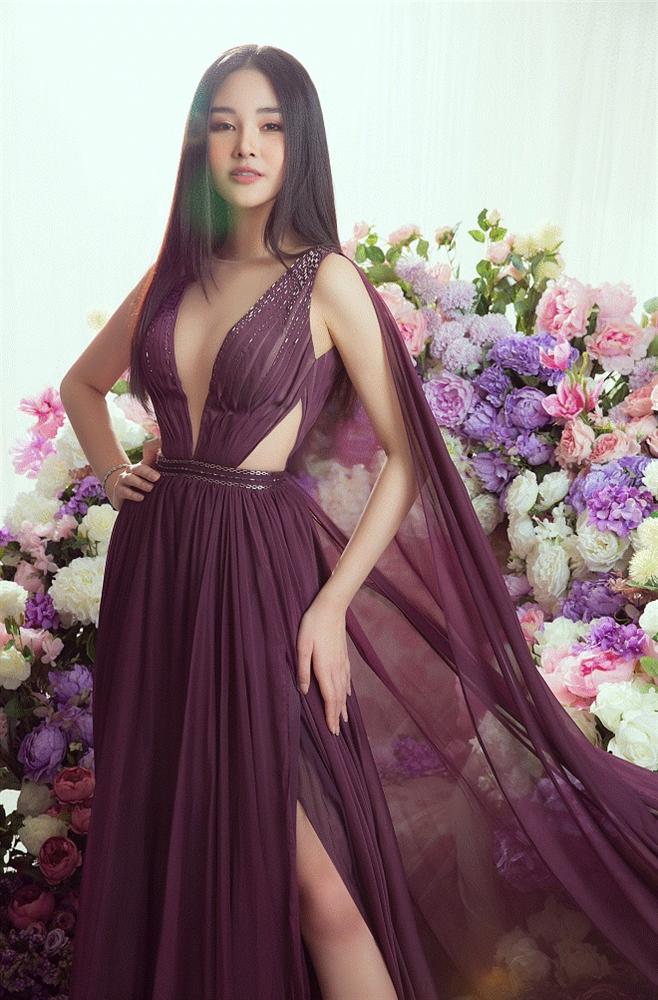 Lê Âu Ngân Anh xinh đẹp trong bộ ảnh mới, gửi lời xin lỗi tới bố mẹ-3