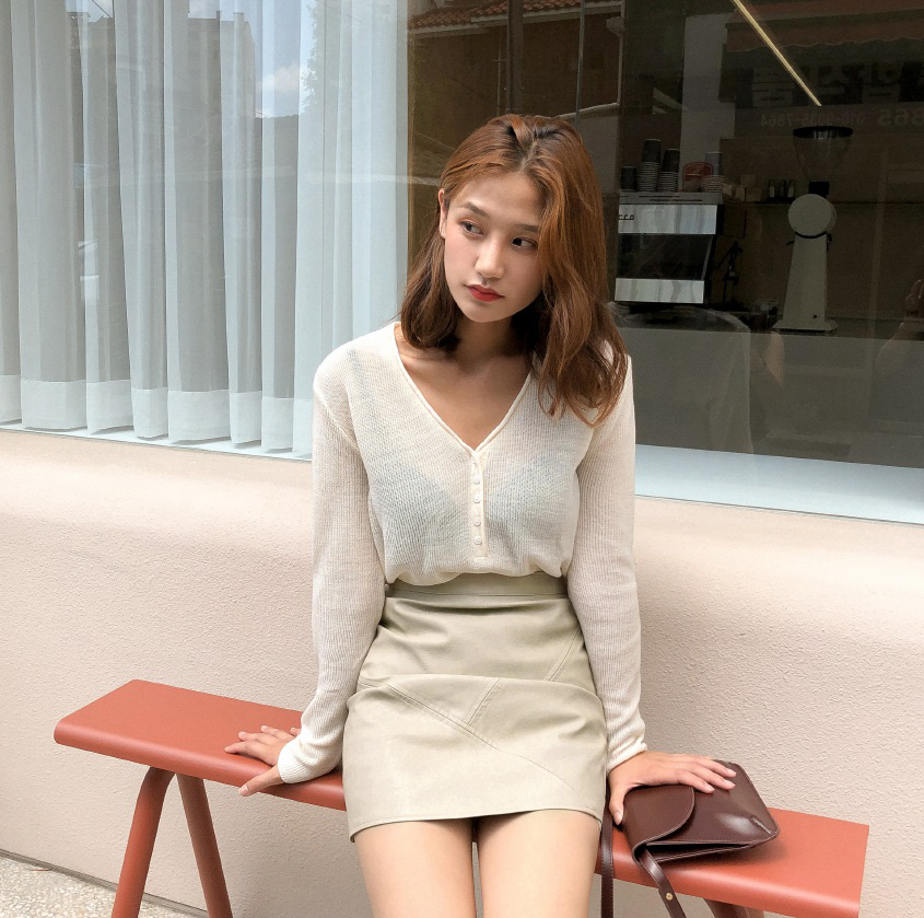 Trời Đông nắng tưng bừng, chân váy ngắn là ngôi sao” bạn không thể bỏ lỡ và 4 cách diện hack tuổi hack dáng đỉnh cao-5