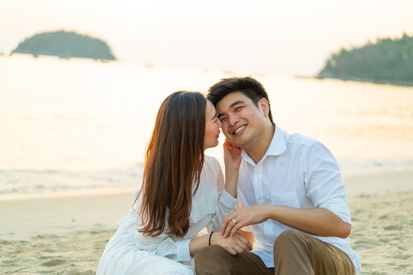 Sống trong căn biệt thự chục tỷ nhưng đêm đến, em lại phải ngủ dưới sàn nhà lạnh như băng, vậy mà không dám hé răng trách chồng nửa lời-1