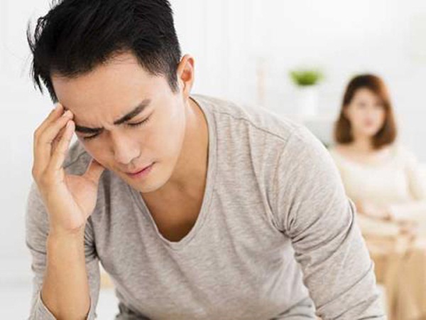 Em gái giới thiệu cho tôi cô bạn thân ngoại hình bình thường gia cảnh thì nghèo, tôi ngao ngán lắc đầu nhưng khi tình cờ chứng kiến việc làm của cô ấy trong bệnh viện, tôi gật đầu ngay lập tức-1