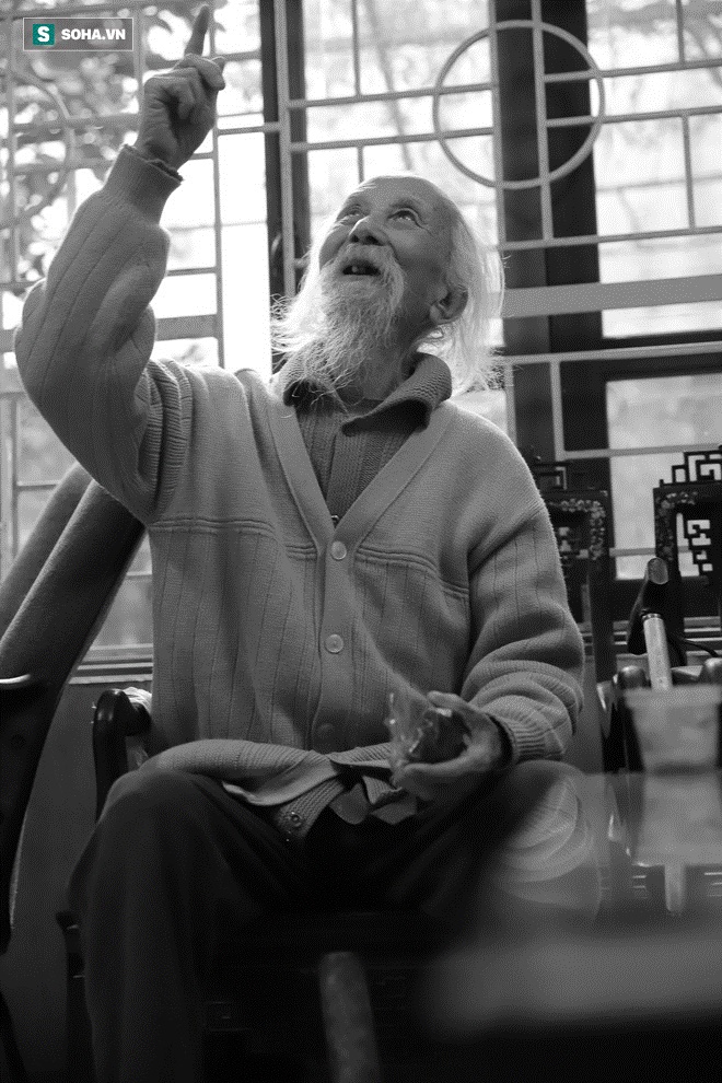 Ngôi nhà bình yên, rợp bóng cây của nghệ sĩ xuất hiện trên ảnh thờ nhiều nhất Việt Nam-13