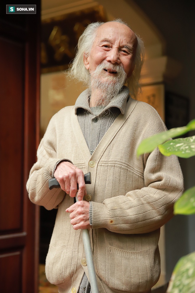 Ngôi nhà bình yên, rợp bóng cây của nghệ sĩ xuất hiện trên ảnh thờ nhiều nhất Việt Nam-19