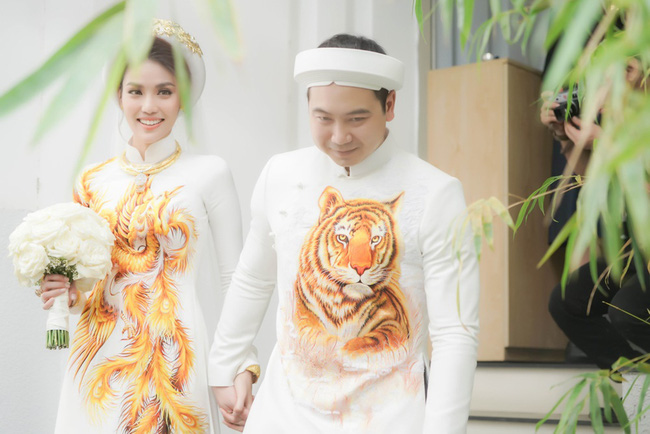 Bộ đôi kỳ phùng địch thủ” Lan Khuê - Phạm Hương: Người được ông xã đại gia cung phụng như bà hoàng, kẻ phải giấu kín tới khi con được 1 tuổi-2