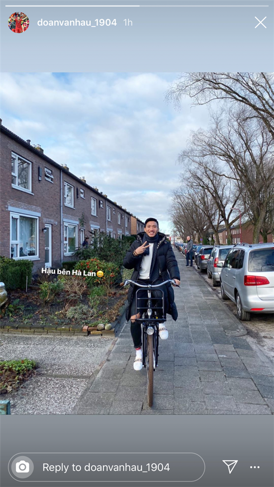 Hết Đoàn Văn Hậu lại đến thủ môn Bùi Tiến Dũng cosplay Ngạn, không quên than vẫn một mình-3