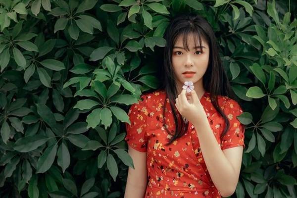 Hoa khôi sinh viên Y dược và những cô gái Thái Nguyên nổi trên mạng-4