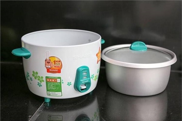Mách chị em mẹo chọn nồi cơm điện rẻ, đẹp, bền-8