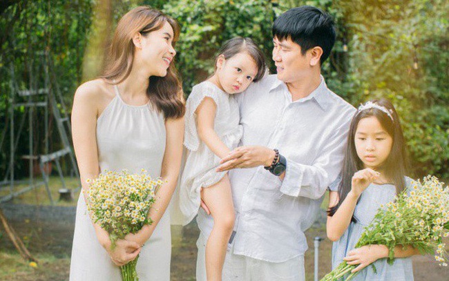 Mới 3 tuổi, con út Hồ Hoài Anh - Lưu Hương Giang đã làm được việc mà bố mẹ than khó, Bảo Anh, Hoàng Thùy Linh phải xuýt xoa khen ngợi-1