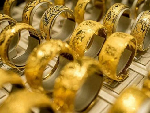 Giá vàng hôm nay 28/12, trụ vững trên mức cao-2