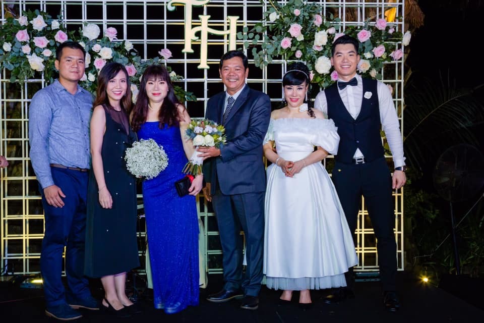 Một năm thay đổi của Trương Nam Thành khi cưới đại gia hơn 15 tuổi-14