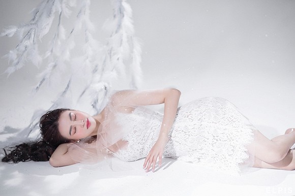 Ninh Dương Lan Ngọc trong bộ ảnh thời trang mới nhất không khác gì họa báo: Thì ra thần thái đỉnh cao là đây-3