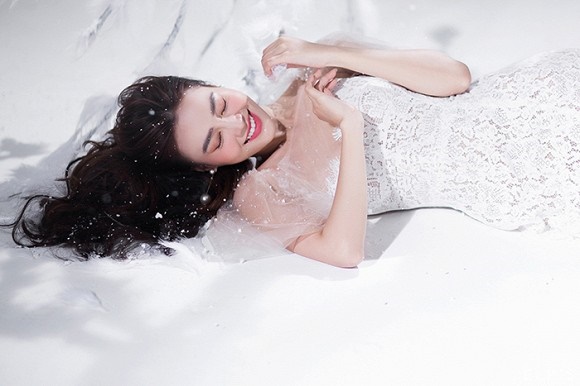 Ninh Dương Lan Ngọc trong bộ ảnh thời trang mới nhất không khác gì họa báo: Thì ra thần thái đỉnh cao là đây-4