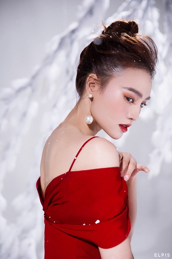 Ninh Dương Lan Ngọc trong bộ ảnh thời trang mới nhất không khác gì họa báo: Thì ra thần thái đỉnh cao là đây-10