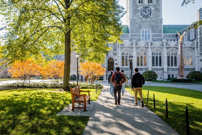10 trường đại học đẹp như tranh ở Mỹ-7