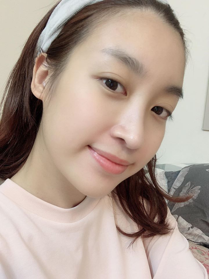 Xấp xỉ 4 năm đăng quang, HH Đỗ Mỹ Linh vẫn sở hữu làn da đẹp không tỳ vết, bí quyết cực đơn giản nhưng chị em nào cũng tấm tắc khen hay-2