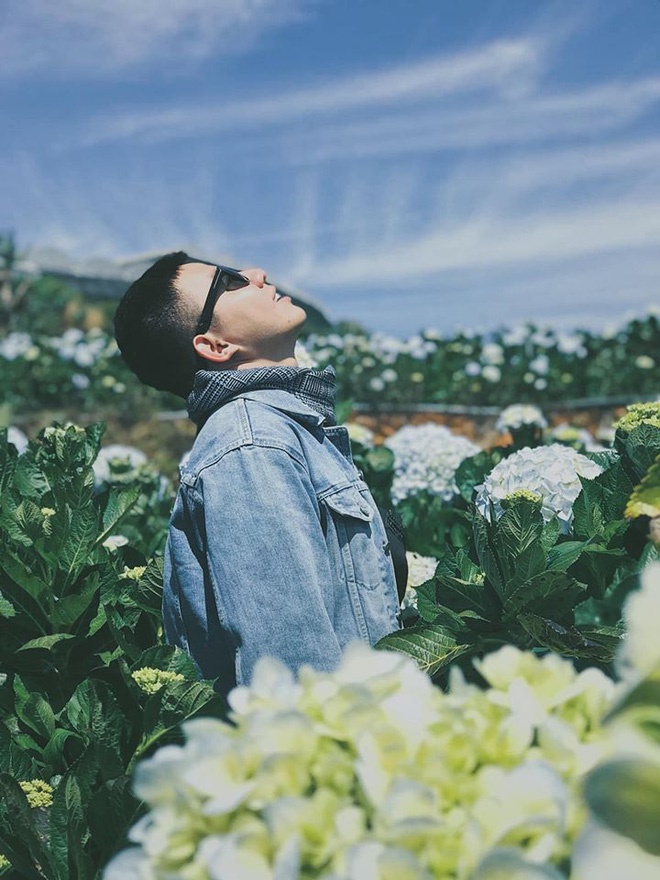 Bảng điểm tổng kết toàn 9, 10 xôn xao trên mạng, chủ nhân của nó càng khiến dân tình ngạc nhiên lần nữa: Một thầy giáo-4