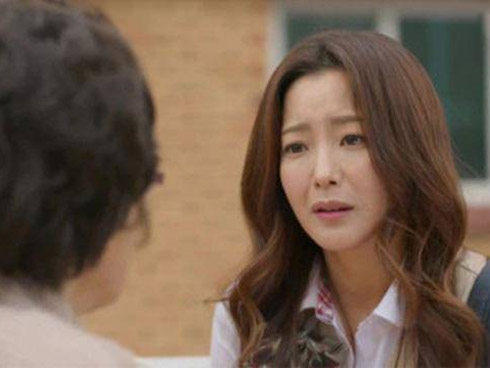 Đưa con đi chơi trước ngày ra tòa ly dị, chồng bất ngờ ghé tai nói một câu khiến tôi rơi nước mắt-2