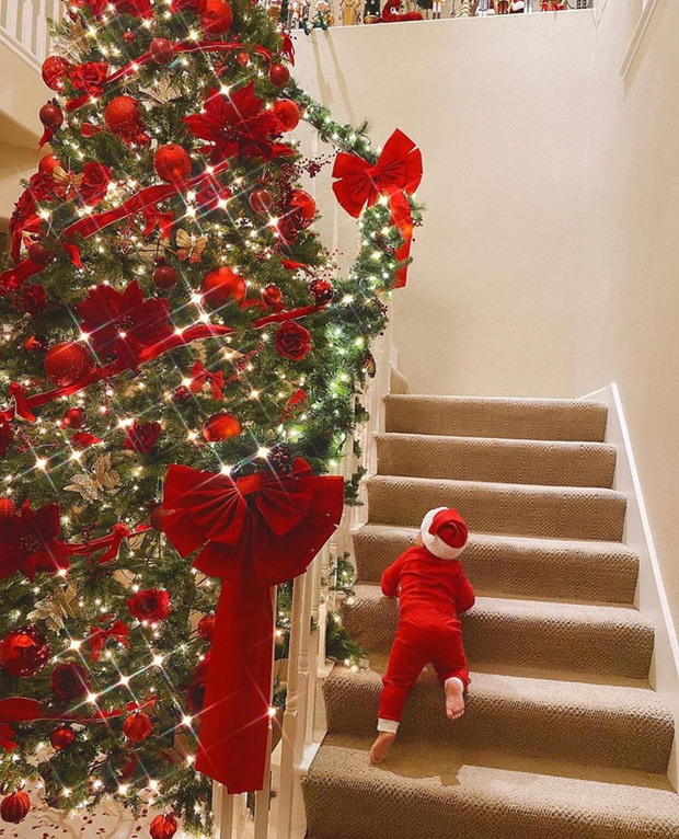 Bữa cơm sang chảnh nhà Phạm Hương ở đất Mỹ: Đã thành mẹ bỉm sữa khéo léo lại còn là vợ đảm nội trợ thế này!-4