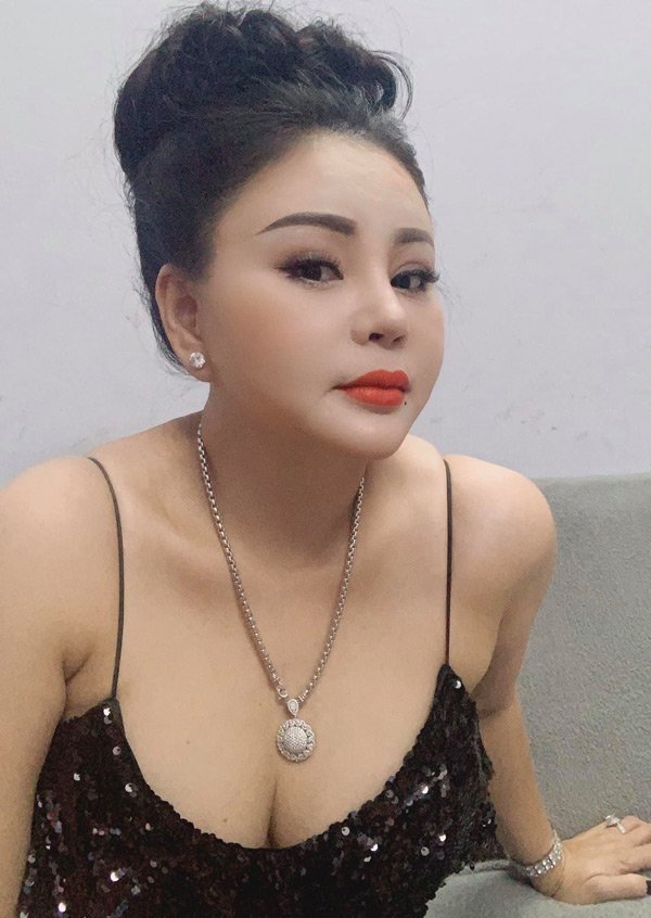 Cô bạn mà Trấn Thành hay trêu già ai ngờ lại ngày càng trẻ đẹp-3