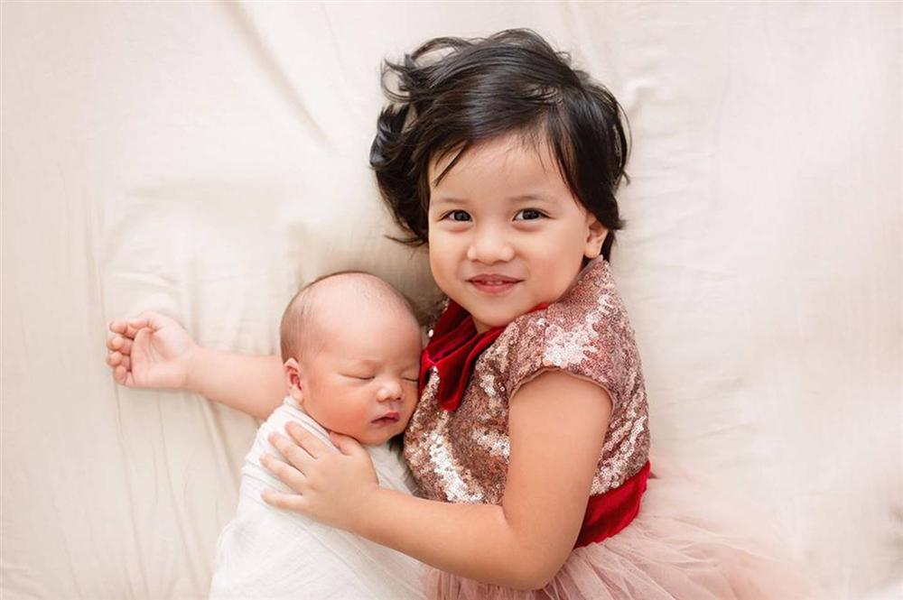 MC Minh Trang thú nhận đẻ 4 đứa con rất ồn ào và đau đầu, nhiều lúc chỉ ước... nhét hết cả đám lại vào bụng khiến chị em cười lăn-4