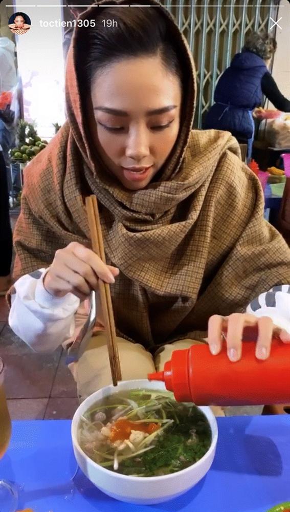 Phở Hà Nội quá xuất sắc, Tóc Tiên chấp nhận chờ hơn 30 phút, lại còn ăn tới 2 tô 2 trứng-7