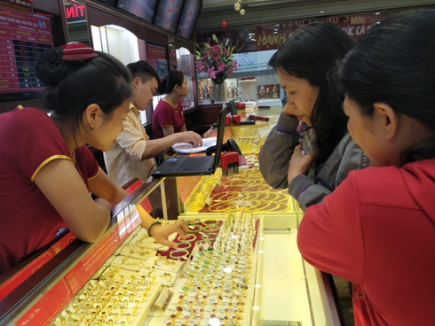 Giá vàng hôm nay 31/12, chốt một năm tăng chưa từng có-3