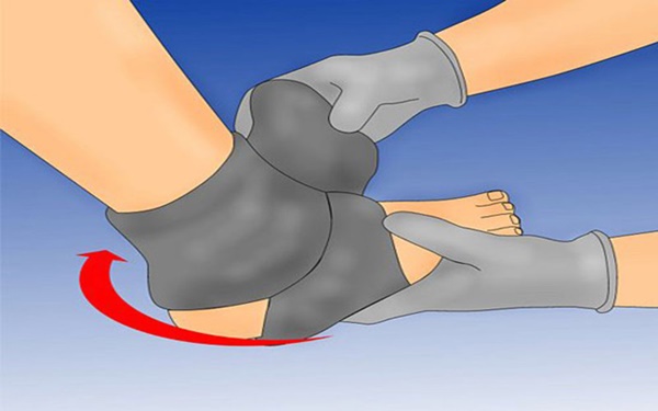 10 cách hạ sốt không dùng thuốc cho trẻ hiệu quả-3