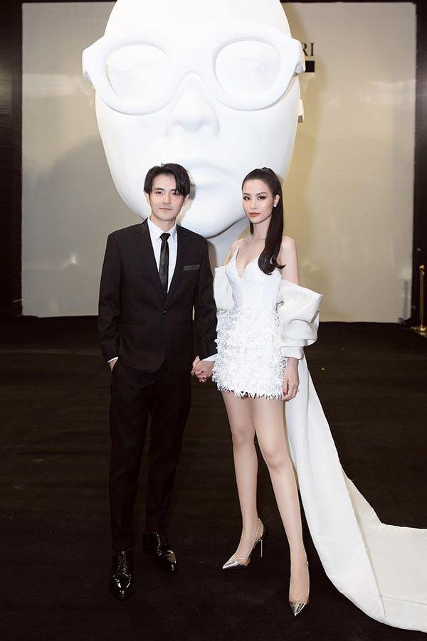 Về chung nhà, Đông Nhi - Ông Cao Thắng ngày càng khăng khít nhờ liên tục diện đồ ăn ý-15