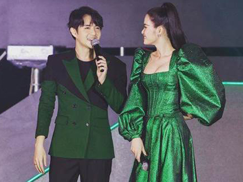 Ông Cao Thắng đúng chuẩn ông chồng kiểu mẫu: Vào bếp nấu ăn, chưa biết kết quả ra sao nhưng đã ghi điểm bởi độ chiều vợ-6