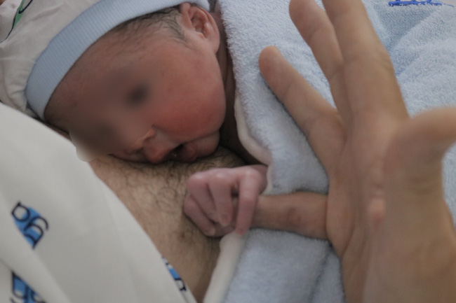 Xót thương cô giáo trẻ đang mang thai bỗng lâm bạo bệnh, cố chống chọi nỗi đau mỗi ngày để cứu đứa con trong bụng-3