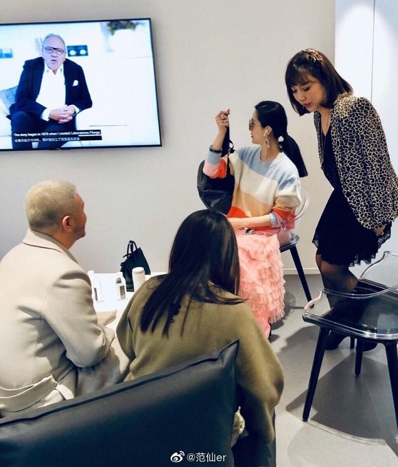 Chán xuất hiện lồng lộn sang chảnh, Phạm Băng Băng quay sang mặc đồ cực sến-2