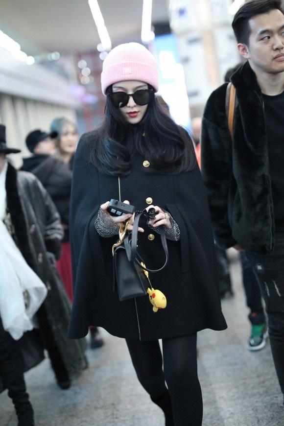 Chán xuất hiện lồng lộn sang chảnh, Phạm Băng Băng quay sang mặc đồ cực sến-5