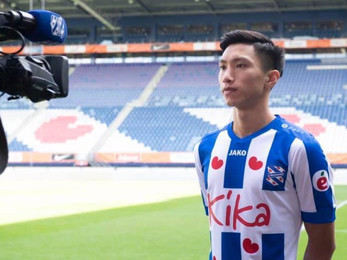 HLV SC Heerenveen chỉ ra điểm yếu ngăn cản Văn Hậu thành công: Cậu ấy còn không hiểu hết các bài tập-2