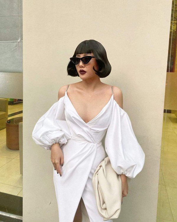 Vẻ sexy đến nghẹn thở của Văn Mai Hương - nữ ca sĩ đang được cả showbiz đứng ra bảo vệ-3