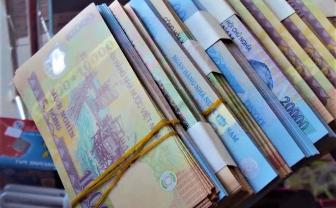 Phí đổi tiền mới dịp Tết cao ngất ngưởng, 1 triệu mệnh giá 500 đồng mất phí 3 triệu đồng-1