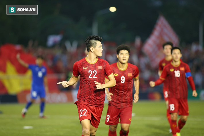 Có một nhiệm vụ bất khả thi mà thầy Park phải làm được với khẩu súng 2 nòng của mình-1