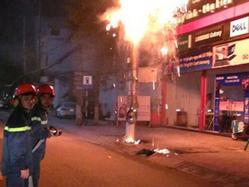 Chơi ma túy xong, thanh niên đốt trạm biến áp để “sưởi ấm”