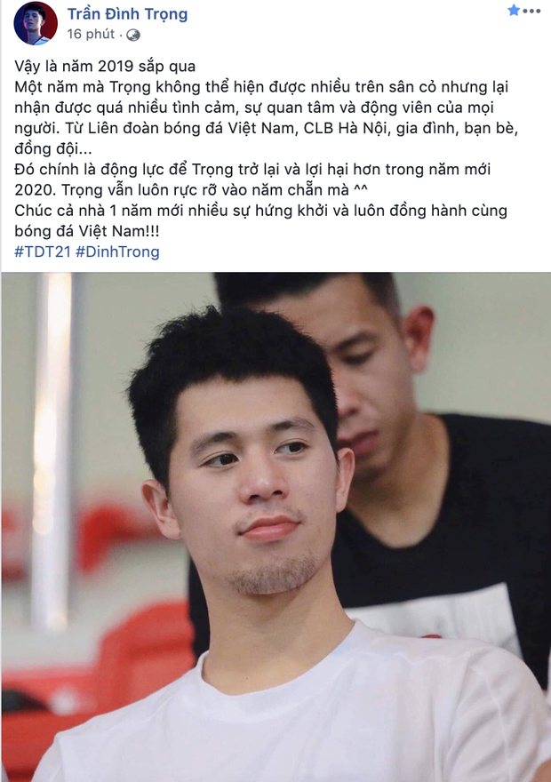 Tiến Dũng quây quần vui vẻ bên gia đình đón năm mới, Đình Trọng gây xúc động vì tâm sự sau 1 năm chỉ thấy dấu ấn chấn thương-1