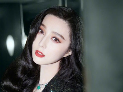 Bất ngờ với danh tính bạn trai mới của Phạm Băng Băng, chỉ có hơn chứ chẳng kém gì Lý Thần?