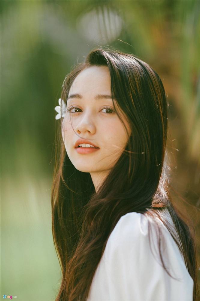 Nhan sắc đời thường của Trúc Anh Mắt biếc-15
