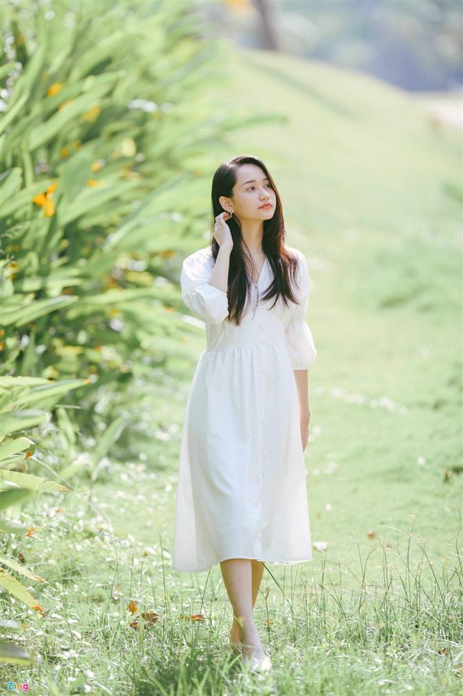 Nhan sắc đời thường của Trúc Anh Mắt biếc-25