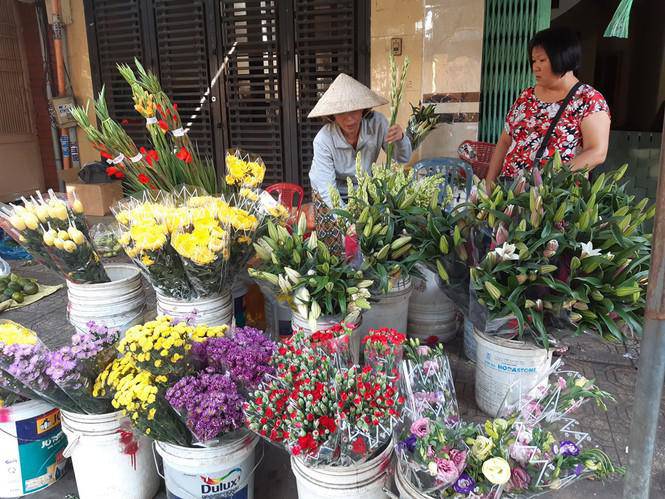 Tiểu thương méo mặt vì hàng hóa ế ẩm dịp Tết Dương lịch-16