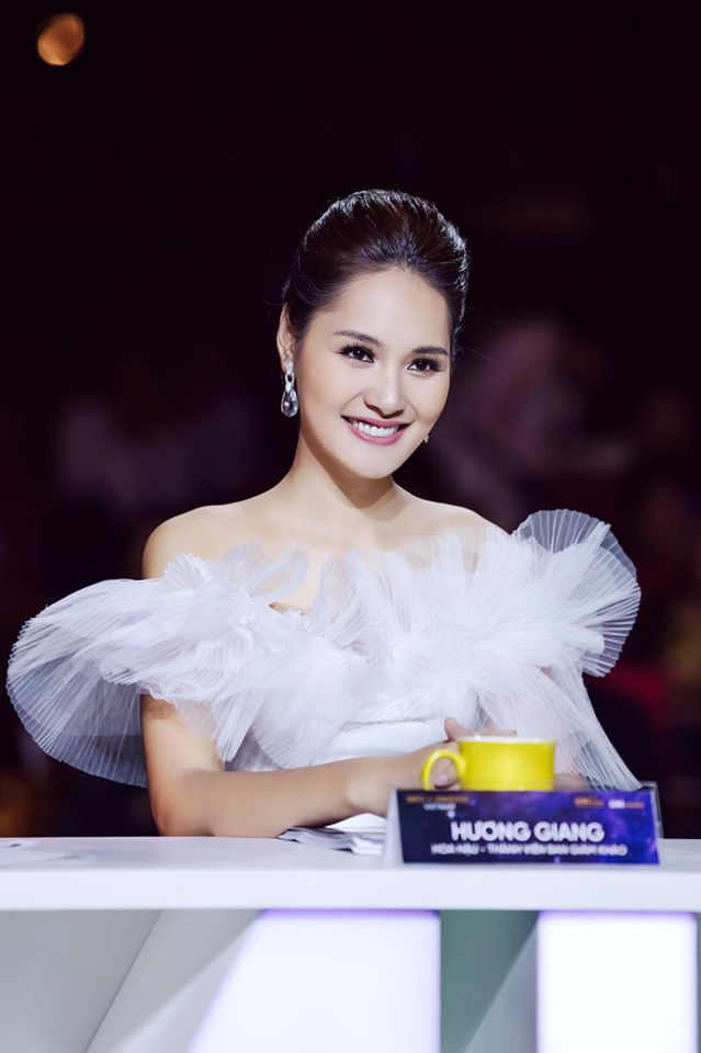 Những hoa hậu Việt nổi bật 10 năm qua-19